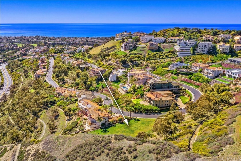 Thinking of building a custom estate in San Clemente?  This is - Beach Lot for sale in San Clemente, California on Beachhouse.com