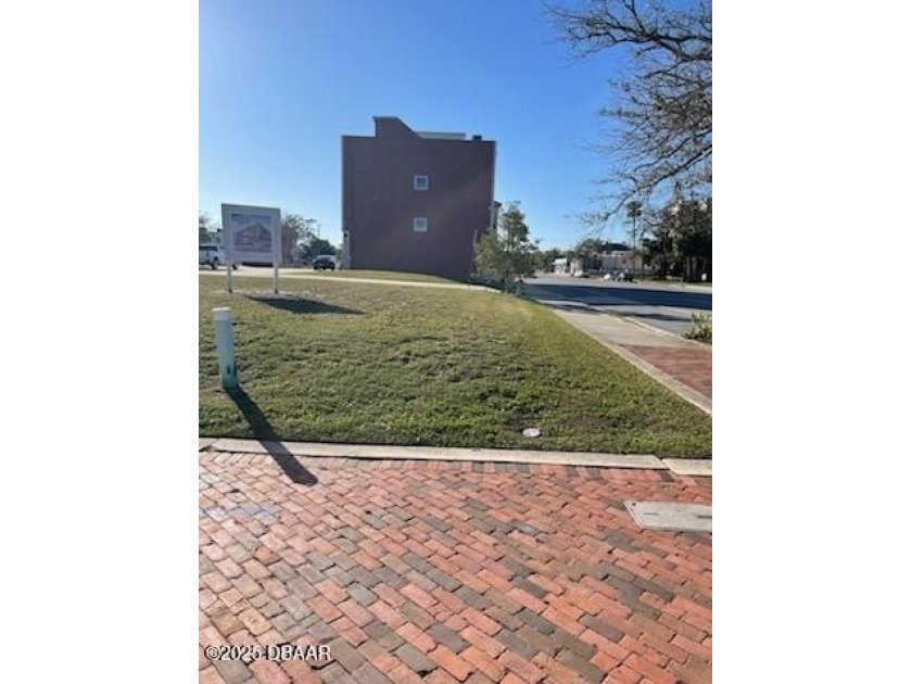 One of Two lots Downtown, side by side on SE corner of Palmeto - Beach Lot for sale in Daytona Beach, Florida on Beachhouse.com