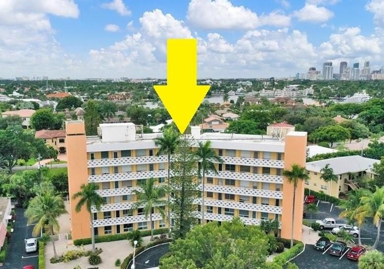 Walk to the BEACH ! The building is across Galleria Mall, so - Beach Condo for sale in Fort Lauderdale, Florida on Beachhouse.com