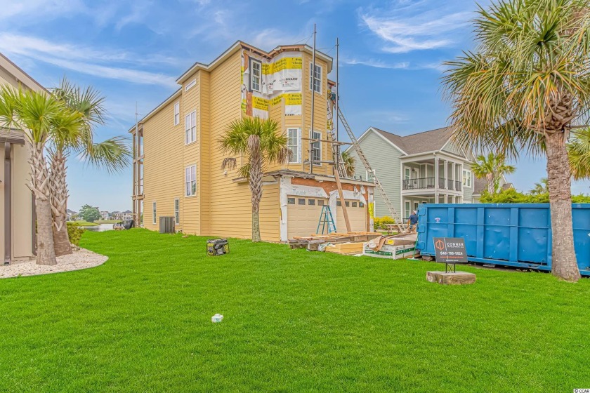 This gorgeous waterfront property overlooks the lake, providing - Beach Home for sale in Myrtle Beach, South Carolina on Beachhouse.com