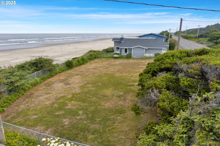Oceanfront Opportunity at Wakonda Beach!Wake up to the rhythmic - Beach Lot for sale in Waldport, Oregon on Beachhouse.com