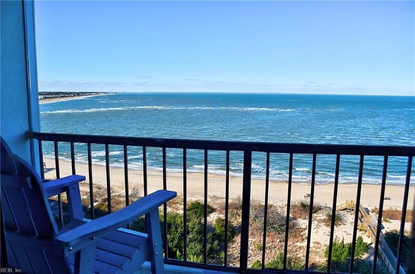 Perched above the Chesapeake Bay, this condo offers sweeping - Beach Condo for sale in Virginia Beach, Virginia on Beachhouse.com