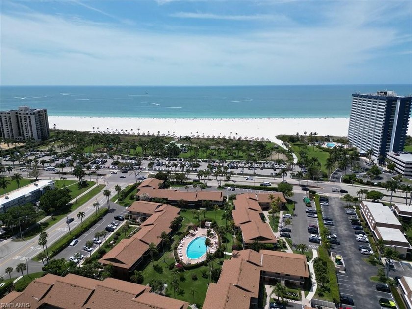 Beautifully updated 2-bedroom, 2-bath condo in the heart of - Beach Condo for sale in Marco Island, Florida on Beachhouse.com