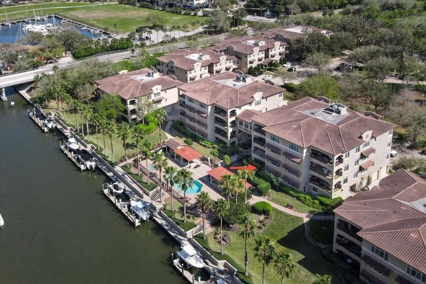 Waterfront 2-Bedroom Condo
Enjoy beautiful Intracoastal views - Beach Condo for sale in Palm Coast, Florida on Beachhouse.com