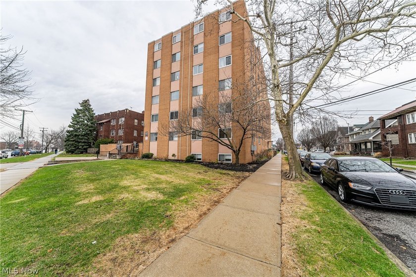 Enjoy city living and suburban services while owning your first - Beach Condo for sale in Lakewood, Ohio on Beachhouse.com
