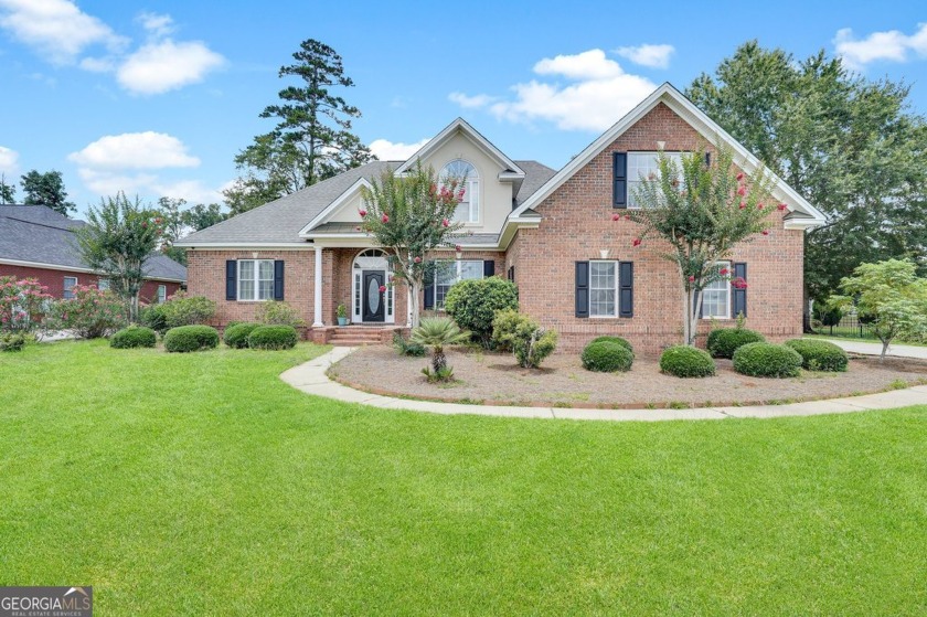 Beautiful brick 3-bedroom 3.5-bathroom home with a BONUS room - Beach Home for sale in Savannah, Georgia on Beachhouse.com