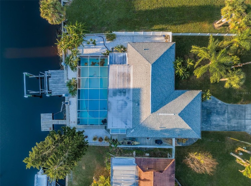 Relax and enjoy Florida living at its best. Direct Gulf of - Beach Home for sale in Port Richey, Florida on Beachhouse.com
