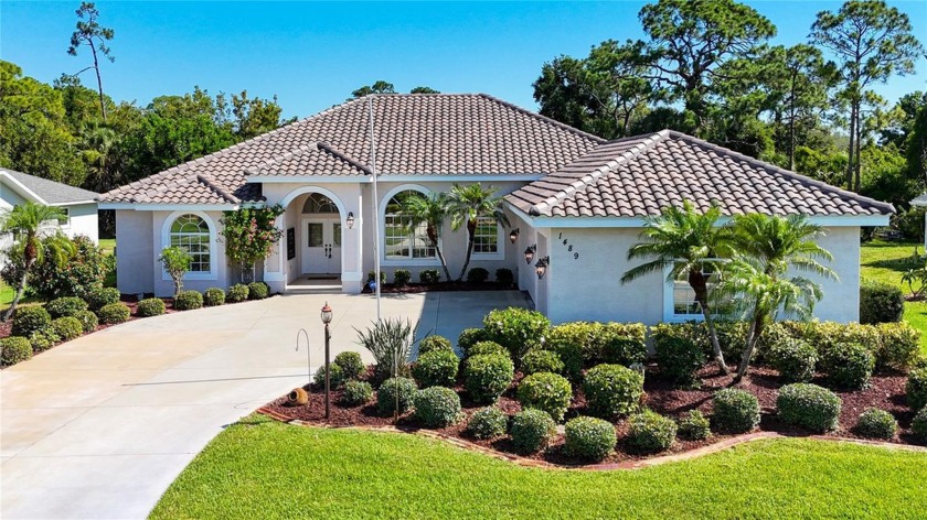 Beautiful Pool Home in Sorrento Woods
Located conveniently in - Beach Home for sale in Nokomis, Florida on Beachhouse.com