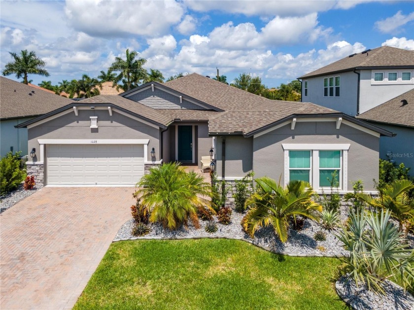 Nature ENTHUSIAST...Welcome to this meticulously maintained home - Beach Home for sale in Bradenton, Florida on Beachhouse.com