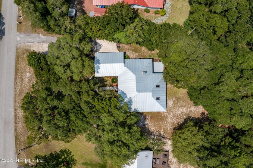 Beautiful spacious ranch style home on private large wooded - Beach Home for sale in ST Augustine, Florida on Beachhouse.com