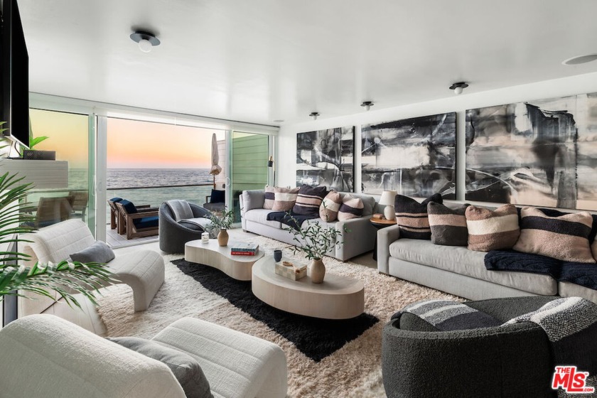 Reduced by $500,000! Quintessential Malibu beachfront home - Beach Condo for sale in Malibu, California on Beachhouse.com