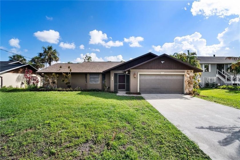 Welcome to your fully remodeled home close to everything - Beach Home for sale in Fort Myers, Florida on Beachhouse.com