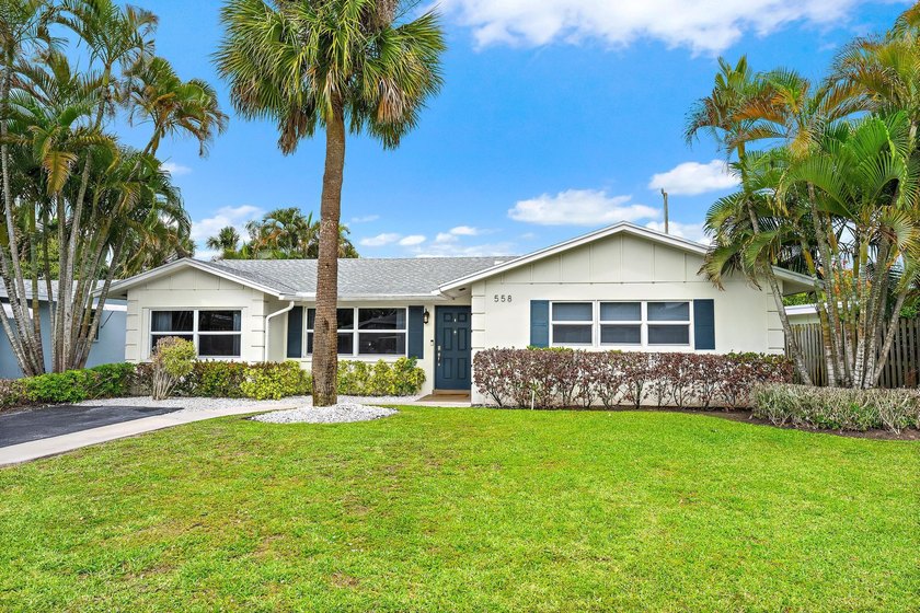 CBS 3-bedroom, 2-bath home in the heart of Palm Beach Gardens - Beach Home for sale in Palm Beach Gardens, Florida on Beachhouse.com