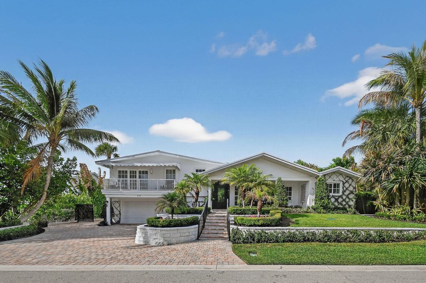 Tucked within the exclusive seaside community of Jupiter Inlet - Beach Home for sale in Jupiter Inlet Colony, Florida on Beachhouse.com