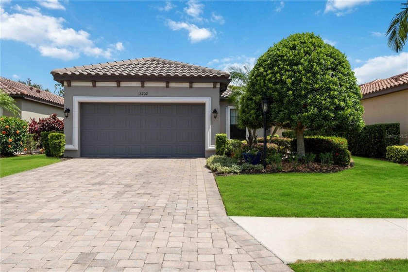 Welcome to this stunning 2-bedroom, 2-bathroom home with a - Beach Home for sale in Bradenton, Florida on Beachhouse.com