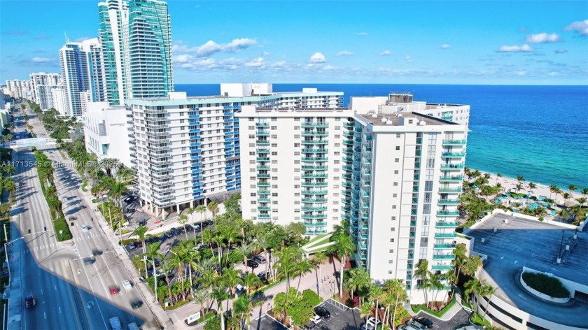 Excellent location in Hollywood Beach! This stunning condo - Beach Condo for sale in Hollywood, Florida on Beachhouse.com