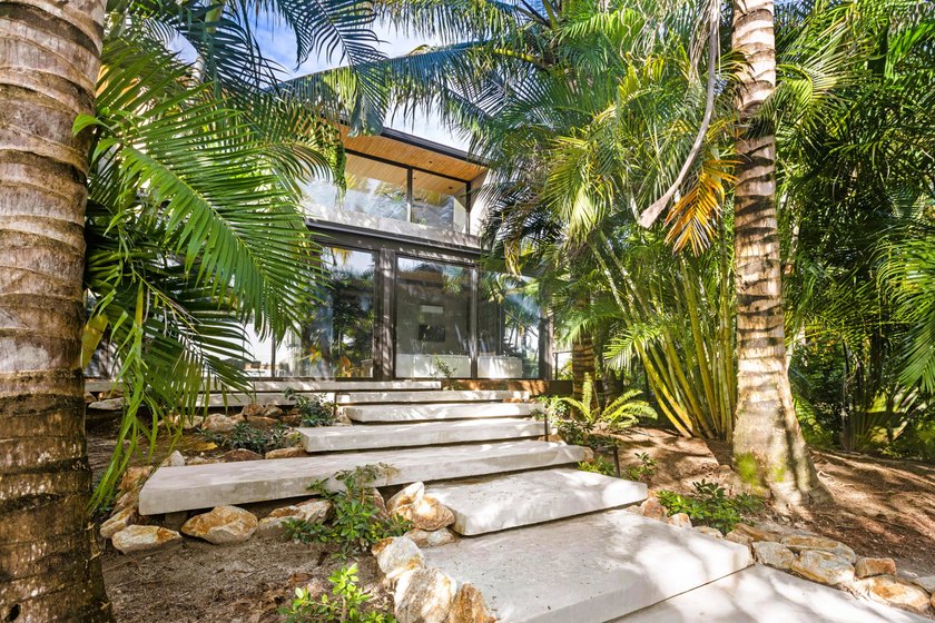 Discover The Jungle House, a striking Modernist retreat set - Beach Home for sale in Placencia,  on Beachhouse.com