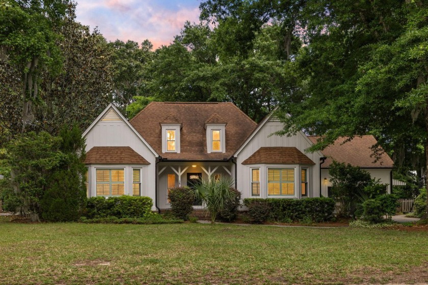 This beautifully updated charmer boasts dual primary suites -- - Beach Home for sale in Mount Pleasant, South Carolina on Beachhouse.com