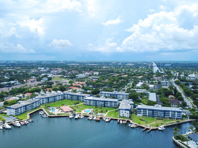 Stunning Waterfront Condo with Private Marina ! Experience - Beach Condo for sale in Delray Beach, Florida on Beachhouse.com