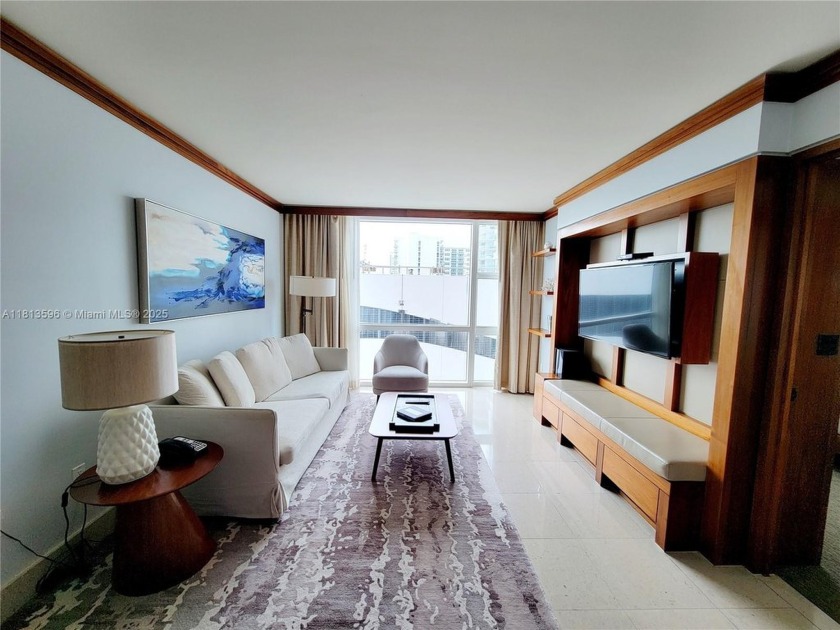 Live the exclusive lifestyle of one of Miami Beach's most - Beach Condo for sale in Miami Beach, Florida on Beachhouse.com