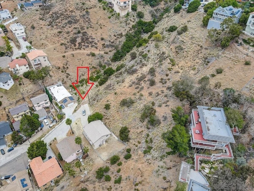 Great 12,000 sq. ft. lot with views and endless potential - Beach Lot for sale in La Mesa, California on Beachhouse.com