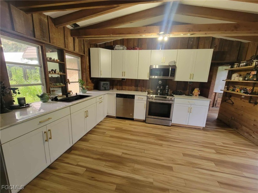 Welcome to your future on Orange River! Very rarely available - Beach Home for sale in Fort Myers, Florida on Beachhouse.com