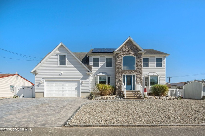 Coastal Elegance - This 4 bed, 3 bath luxury escape has been - Beach Home for sale in Forked River, New Jersey on Beachhouse.com