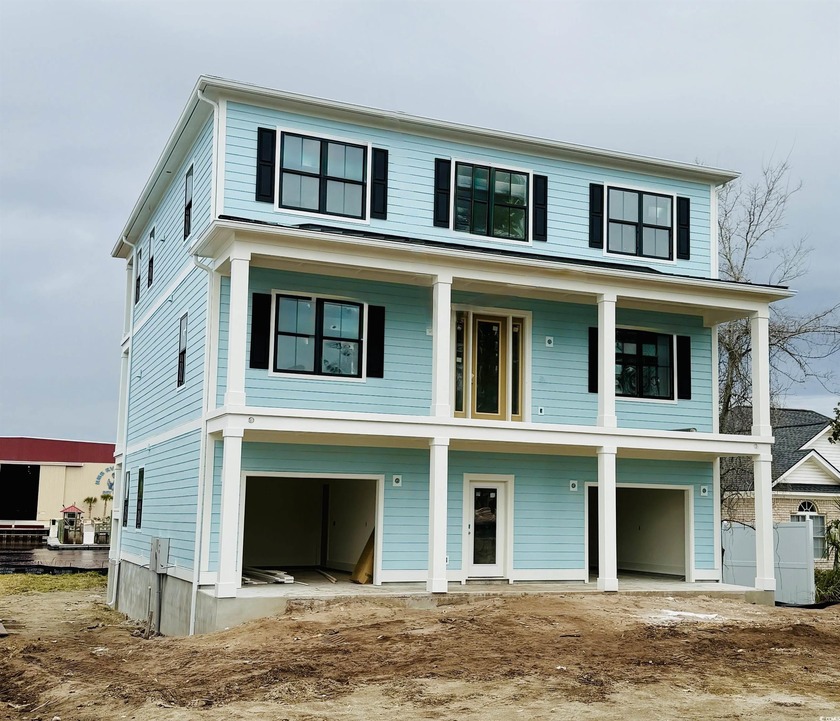 Dream Come True on the ICW-8,000 pound boat lift with dock - Beach Home for sale in North Myrtle Beach, South Carolina on Beachhouse.com