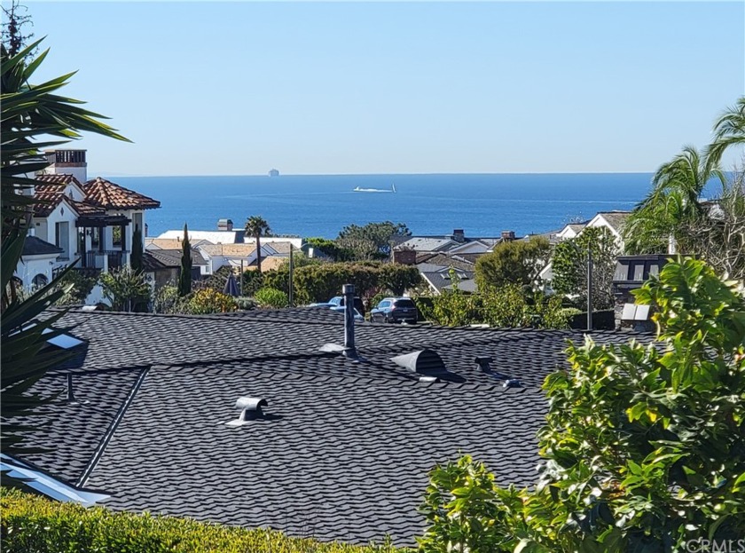 This is a land value purchase opportunity; and includes building - Beach Home for sale in Corona Del Mar, California on Beachhouse.com