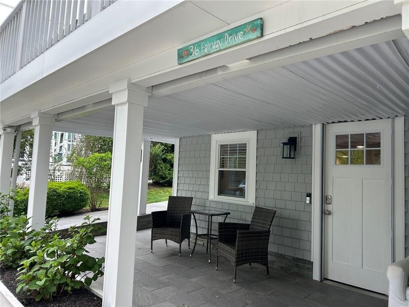 36 Fairway Road - a Bonnet Lady with excellent Rental History - Beach Home for sale in Narragansett, Rhode Island on Beachhouse.com
