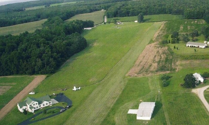 2,450 foot well maintained grass air strip, close to the Potomac - Beach Lot for sale in Heathsville, Virginia on Beachhouse.com