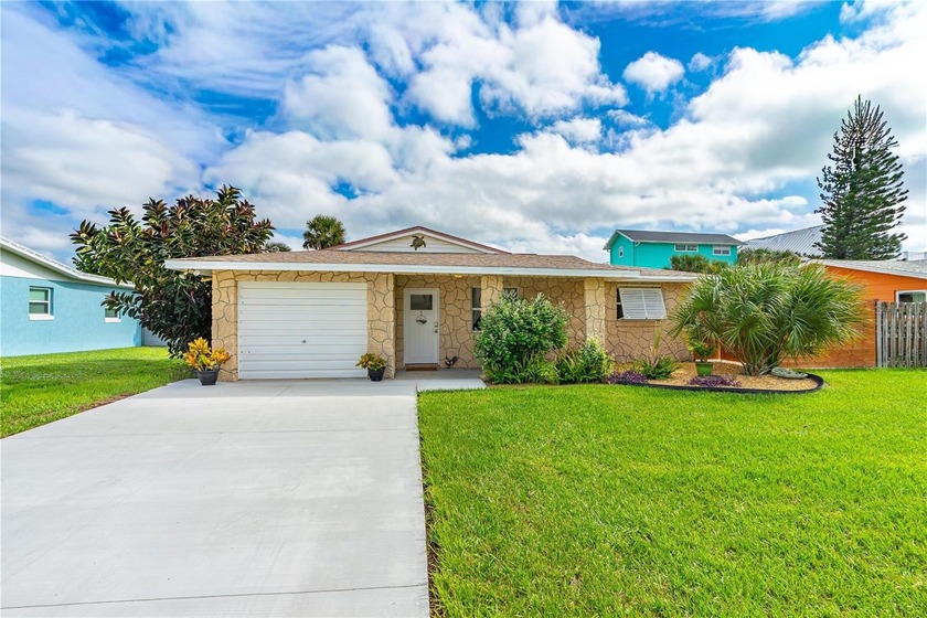 Significant Price Improvement, this is a rare chance to own a - Beach Home for sale in Port Orange, Florida on Beachhouse.com