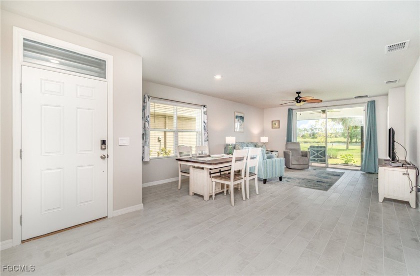 - TURNKEY PERFECTION IN MAGNOLIA LANDING - Step into style and - Beach Home for sale in North Fort Myers, Florida on Beachhouse.com