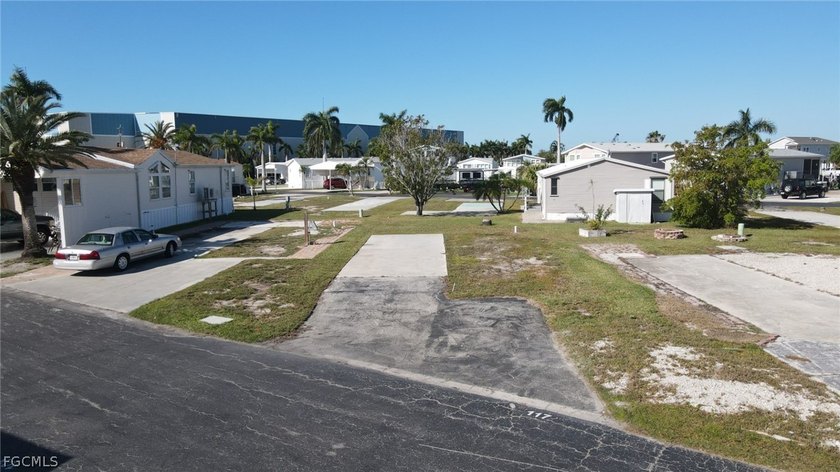 Location says it all! This non-waterfront vacant lot in Port - Beach Lot for sale in Fort Myers Beach, Florida on Beachhouse.com