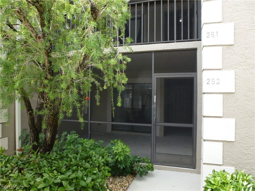 This 2 bedroom with a den 2 bathroom condo on the 1st floor is - Beach Condo for sale in Fort Myers, Florida on Beachhouse.com