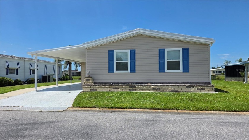 Amazing Updated 3 bedroom (or 2 bedrooms plus a Den or Florida - Beach Home for sale in Palmetto, Florida on Beachhouse.com