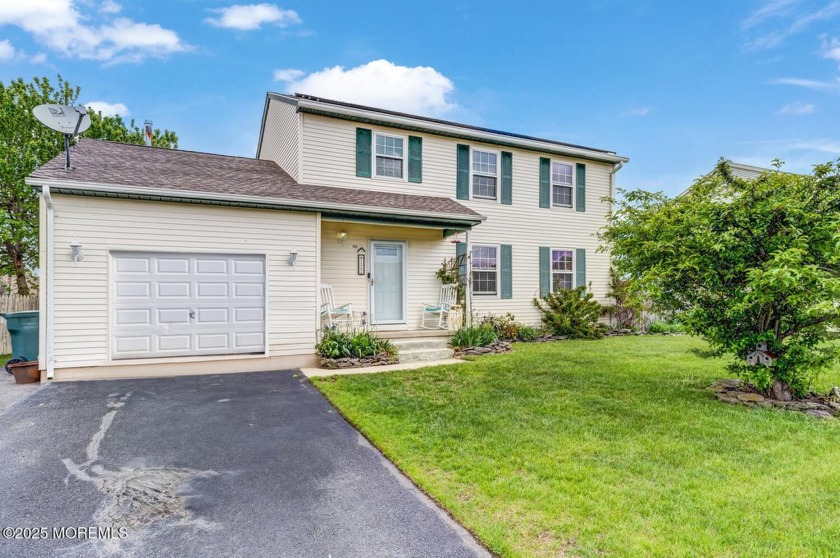 Welcome to this charming 3-bedroom, 2.5-bath Colonial located in - Beach Home for sale in Little Egg Harbor, New Jersey on Beachhouse.com