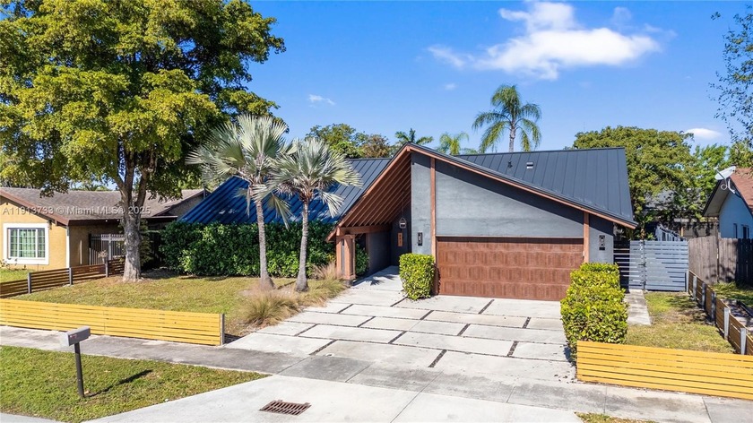 *SKY LAKE* -- Luxury, Style, and Location
Completely renovated - Beach Home for sale in Miami, Florida on Beachhouse.com