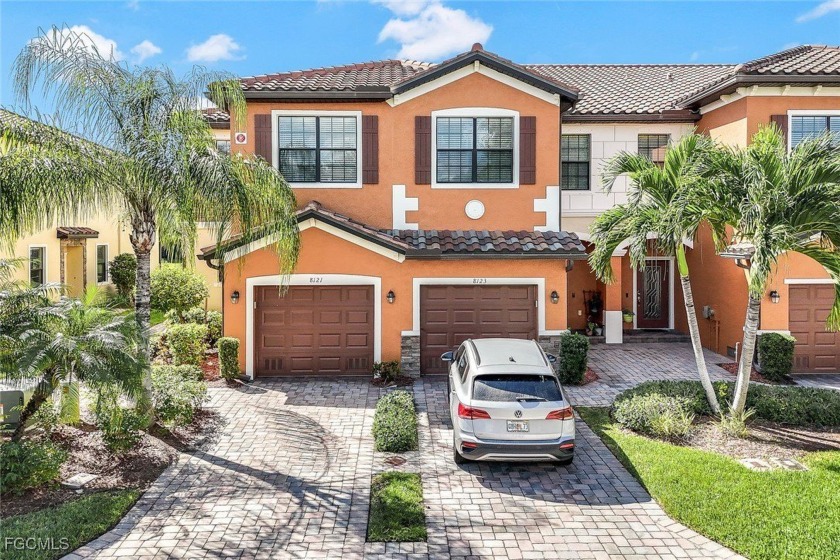 Welcome to Summerlin Place, a beautiful and affordable Townhome - Beach Townhome/Townhouse for sale in Fort Myers, Florida on Beachhouse.com