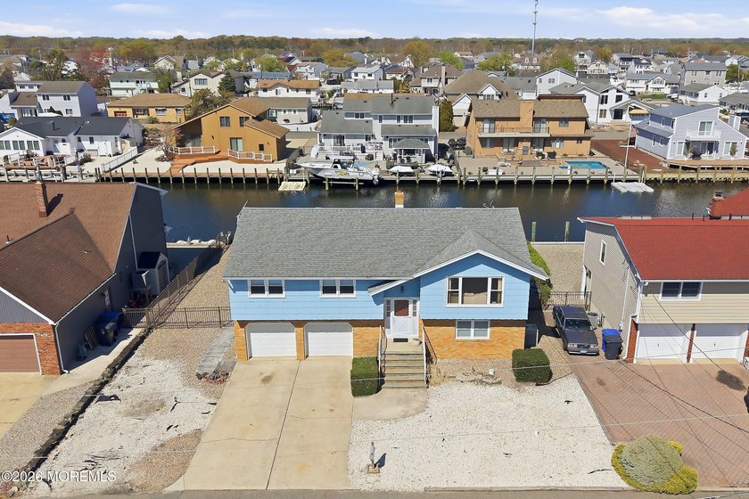 Welcome to 616 Baron! This is the perfect set-up for a two - Beach Home for sale in Toms River, New Jersey on Beachhouse.com