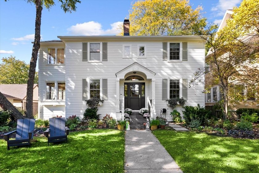 Welcome home to this impeccably updated center-entrance Colonial - Beach Home for sale in Evanston, Illinois on Beachhouse.com