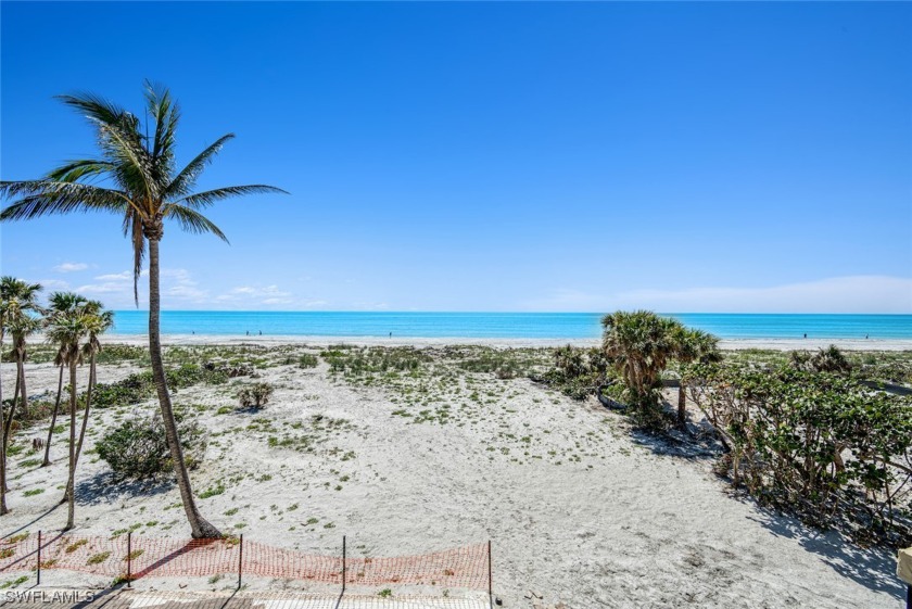 Desirably located the west side of the building with gorgeous - Beach Condo for sale in Sanibel, Florida on Beachhouse.com