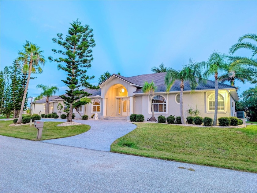 One or more photo(s) has been virtually staged. WATERFRONT - Beach Home for sale in Punta Gorda, Florida on Beachhouse.com