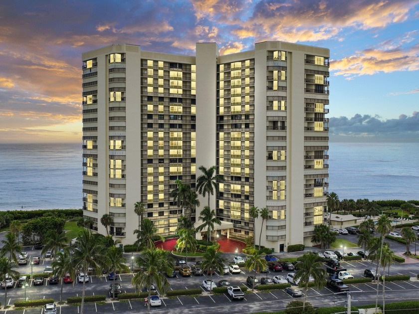 Priced below market value with $50k in recent upgrades & priced - Beach Condo for sale in Jensen Beach, Florida on Beachhouse.com