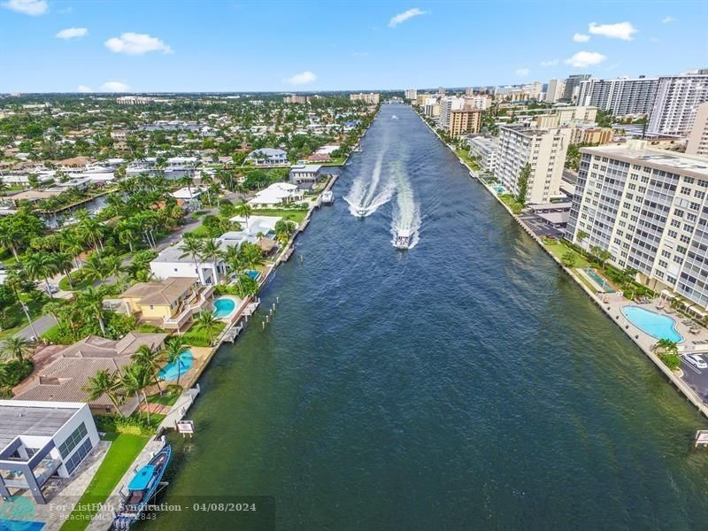 SELLERS ARE MOTIVATED!  Don't miss out on this Beautiful - Beach Condo for sale in Pompano Beach, Florida on Beachhouse.com