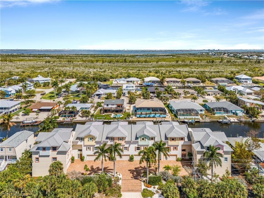 This Boater's Paradise Waterfront Townhome is ideally located in - Beach Townhome/Townhouse for sale in St. James City, Florida on Beachhouse.com