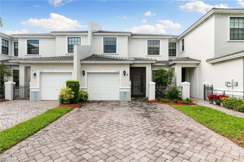 Enjoy peaceful lake views from this well-maintained 3-bedroom, 2 - Beach Townhome/Townhouse for sale in Naples, Florida on Beachhouse.com