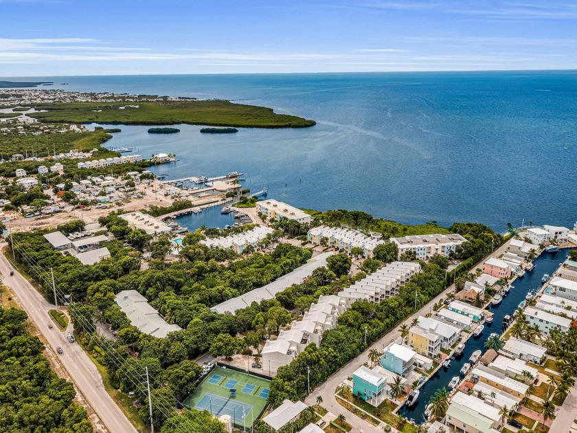 Exactly what you're looking for! A Florida Keys vacation home - Beach Townhome/Townhouse for sale in Key Largo, Florida on Beachhouse.com