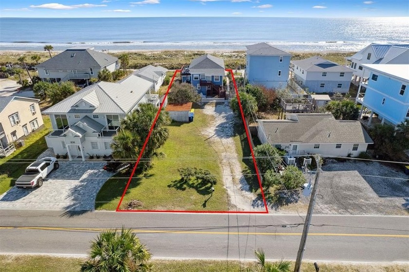 RARE FIND...TWO LOTS each 50' x 100' = 200' with access from - Beach Home for sale in Fernandina Beach, Florida on Beachhouse.com