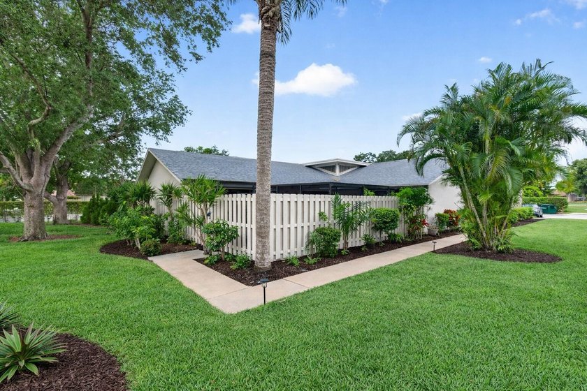 Beautiful 2-bedroom, 2-bath residence in a convenient Delray - Beach Home for sale in Delray Beach, Florida on Beachhouse.com